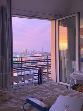 92issy à Paris, un appartement douillet pour deux personnes avec vue sur tout Paris